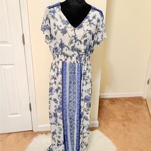 New York & Company Blue and White Patterned Maxi Dress